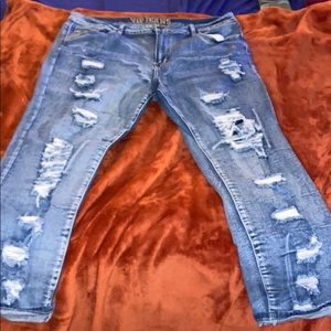 Women’s Destroyed Jeans